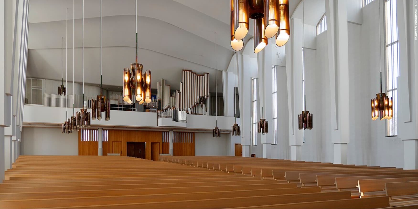 binnenzicht van de Arbeidersclub van Jyväskylä in Finland (architect Alvar Aalto)