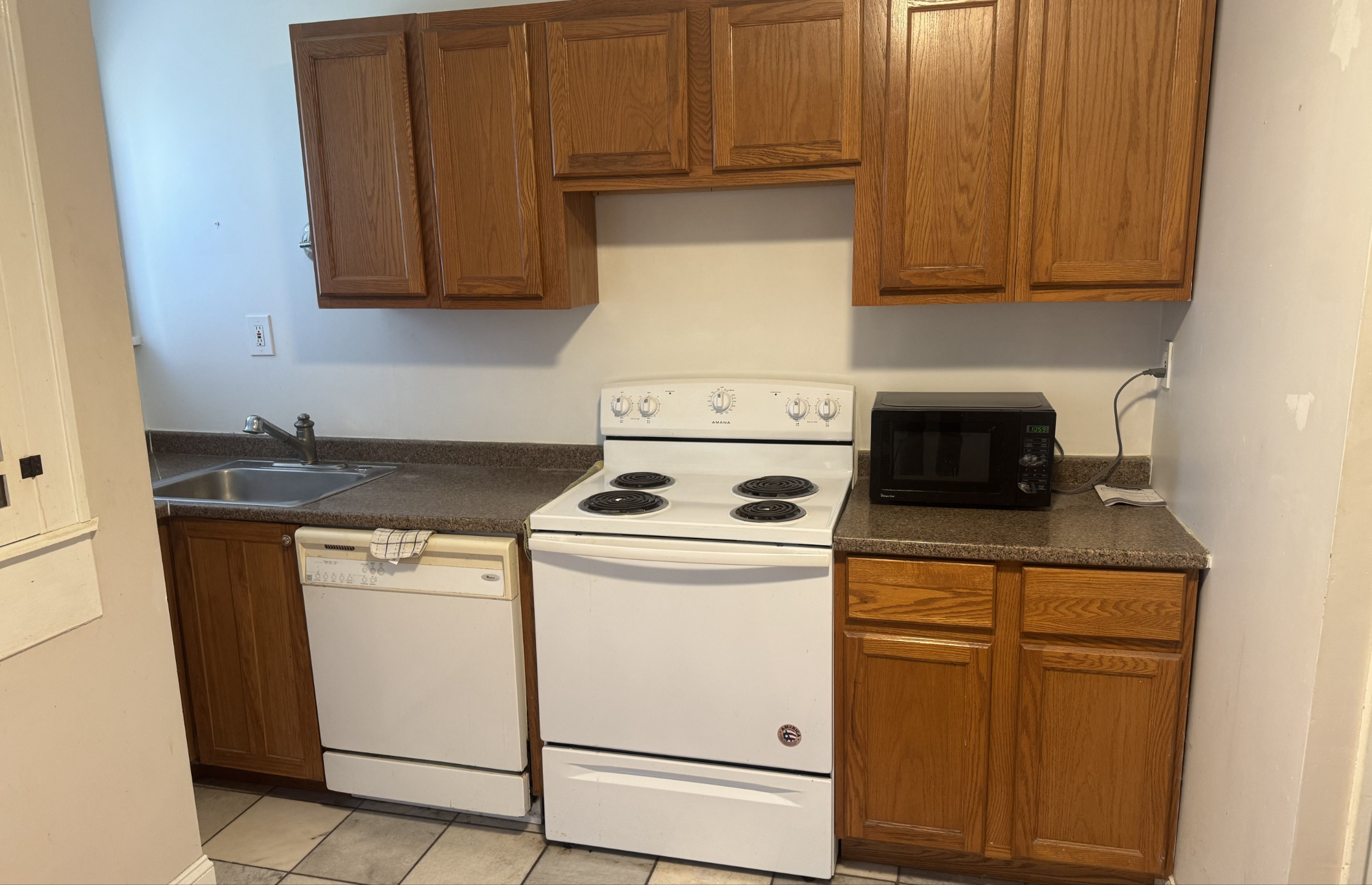 2254 Lucas And Hunt Rd kitchen
