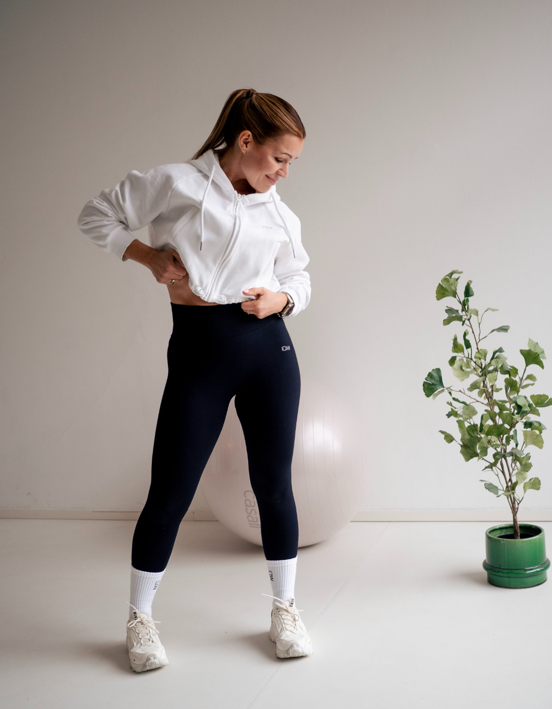 Hanna Antti-Poika, matalan kynnyksen verkkovalmennus sinulle, joka haluat tutustua MIND & BODY METHOD™ valmennukseen