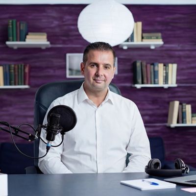 Nagy János – Teremts Jövőt Spirituális Akadémia