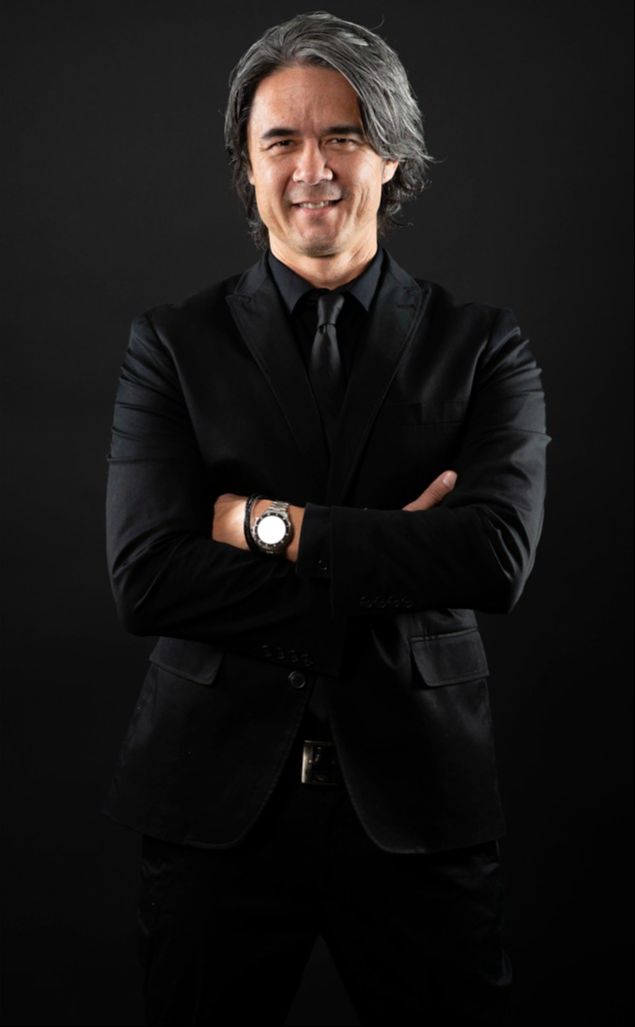 Image of a personal trainer