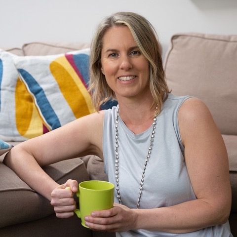 Membership Momentum by Summit in a Box is the free 3-day virtual summit to fuel your proven membership, seriously boost your bottom line and grow your impact long-term.