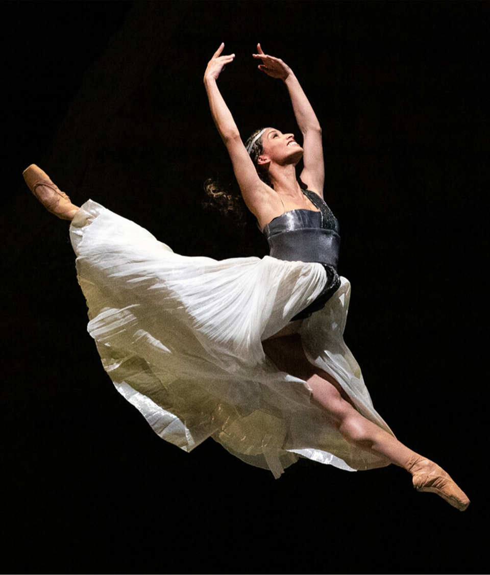 Karina González. Photography by Lauren Holub Photography