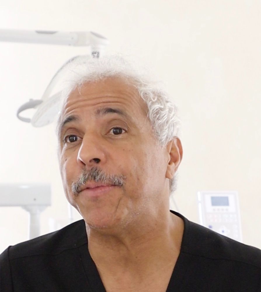 Dr. Luis Duquela