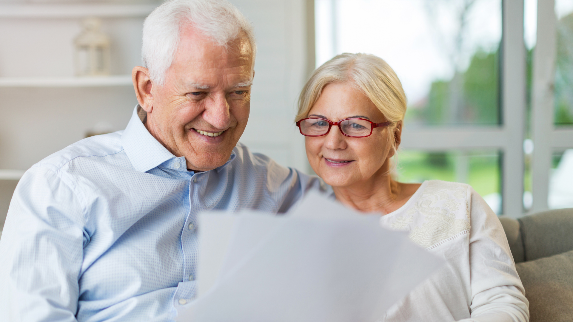 Canadian couple reviewing their estate plan together