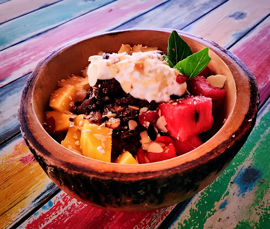 Fresh fruit and yogurt bowl