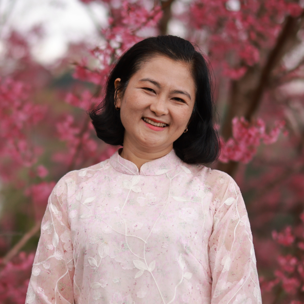 Hà Thị Phương Oanh