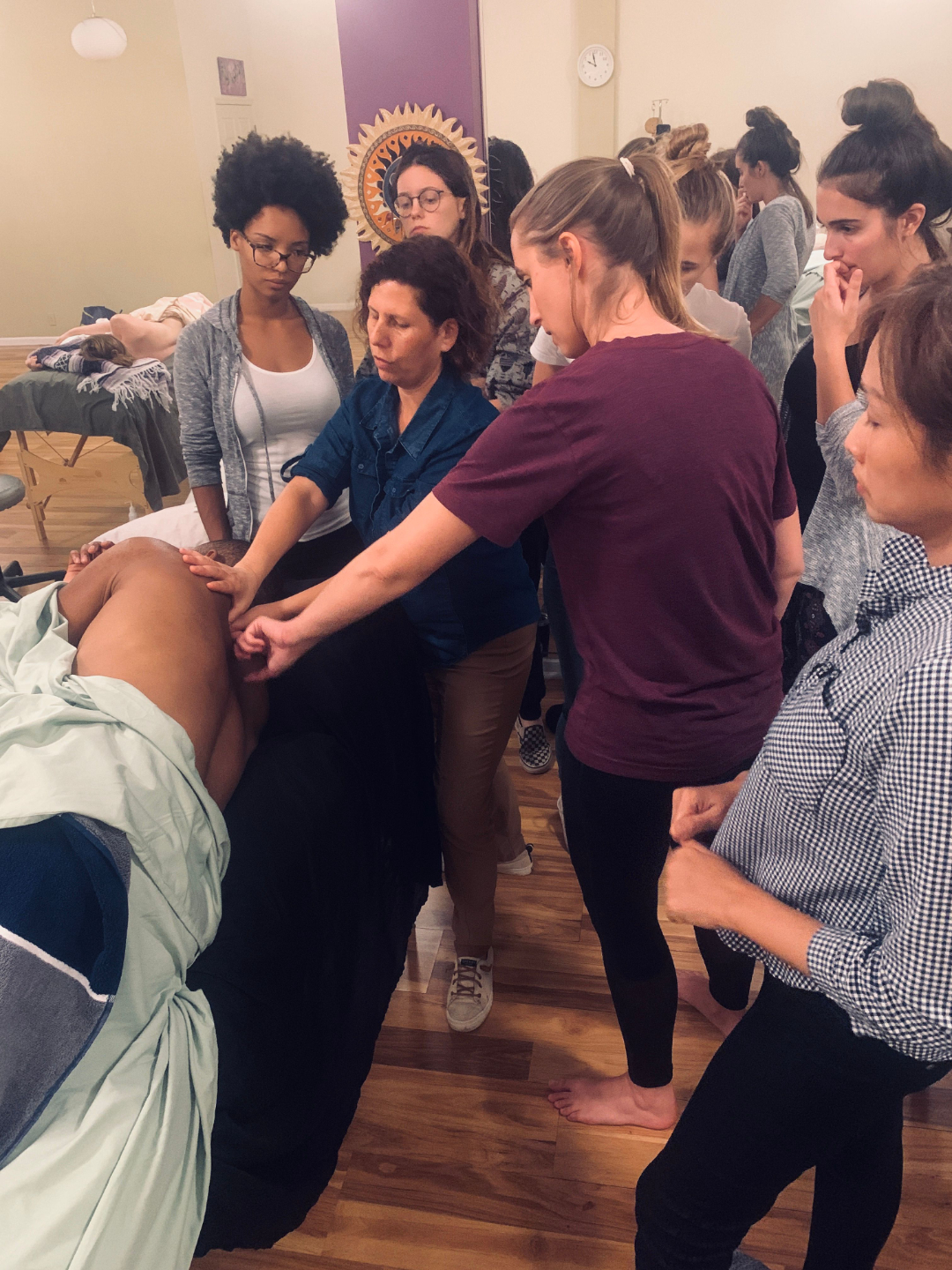 32-hour pre and perinatal massage therapy workshop