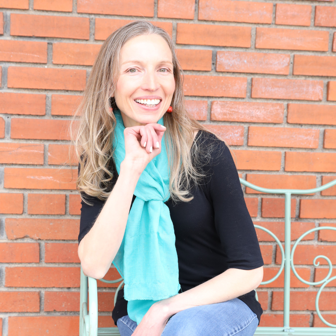 Sarah Cook Copywriter