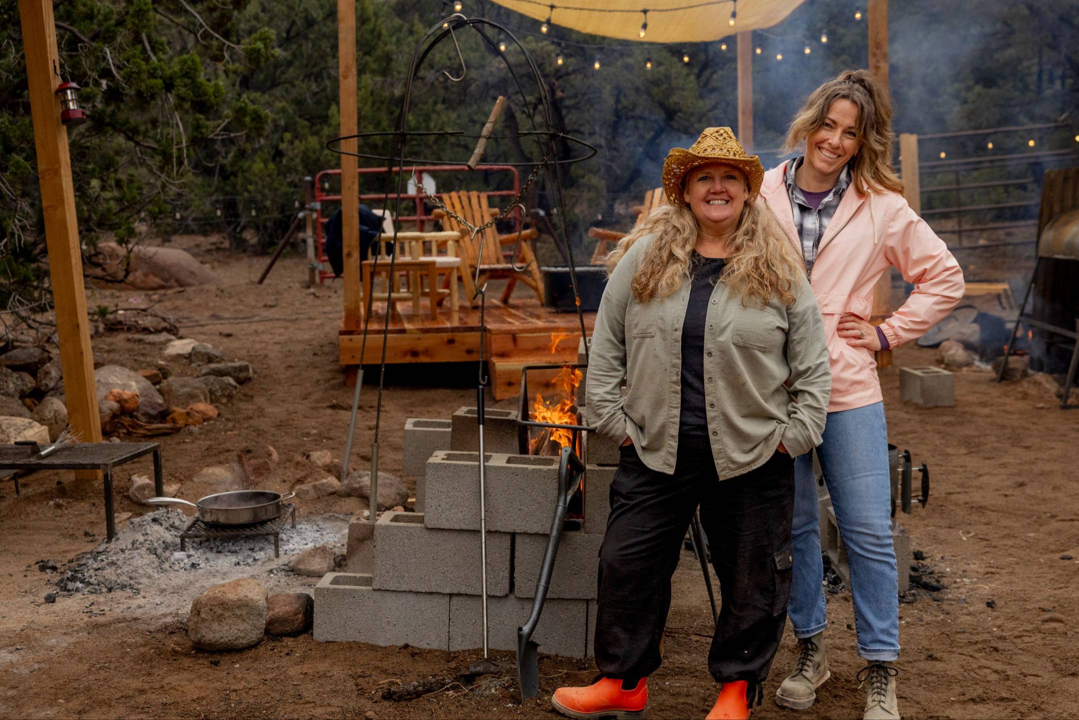 Christie Vanover (Girls Can Grill) and Susie Bulloch (Hey Grill Hey) on Food Network's Pitmasters.
