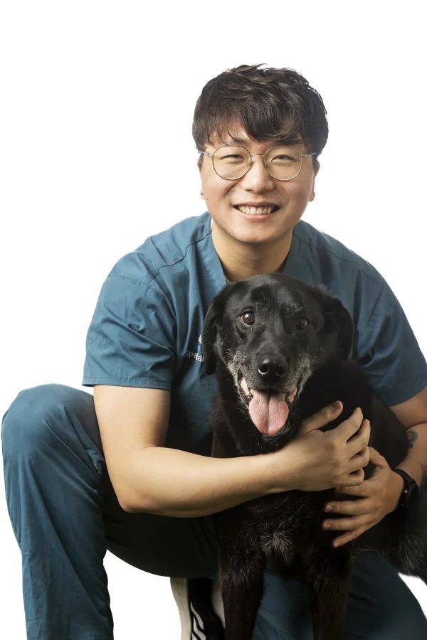 Yunhan Wang