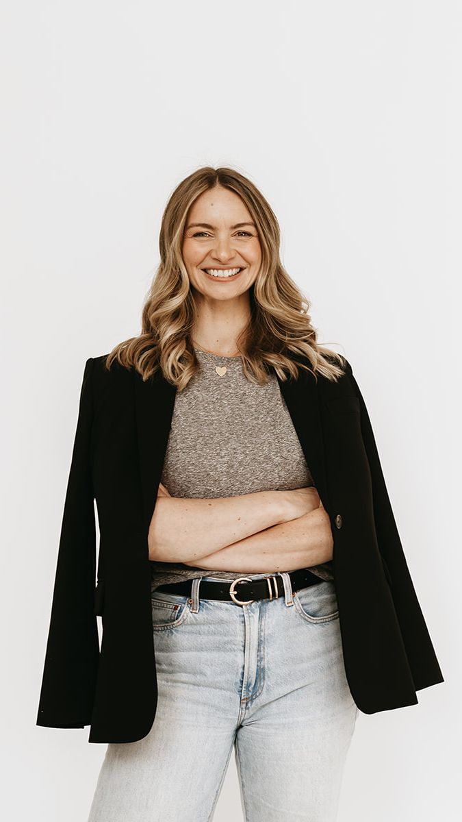 Rachel Mark headshot