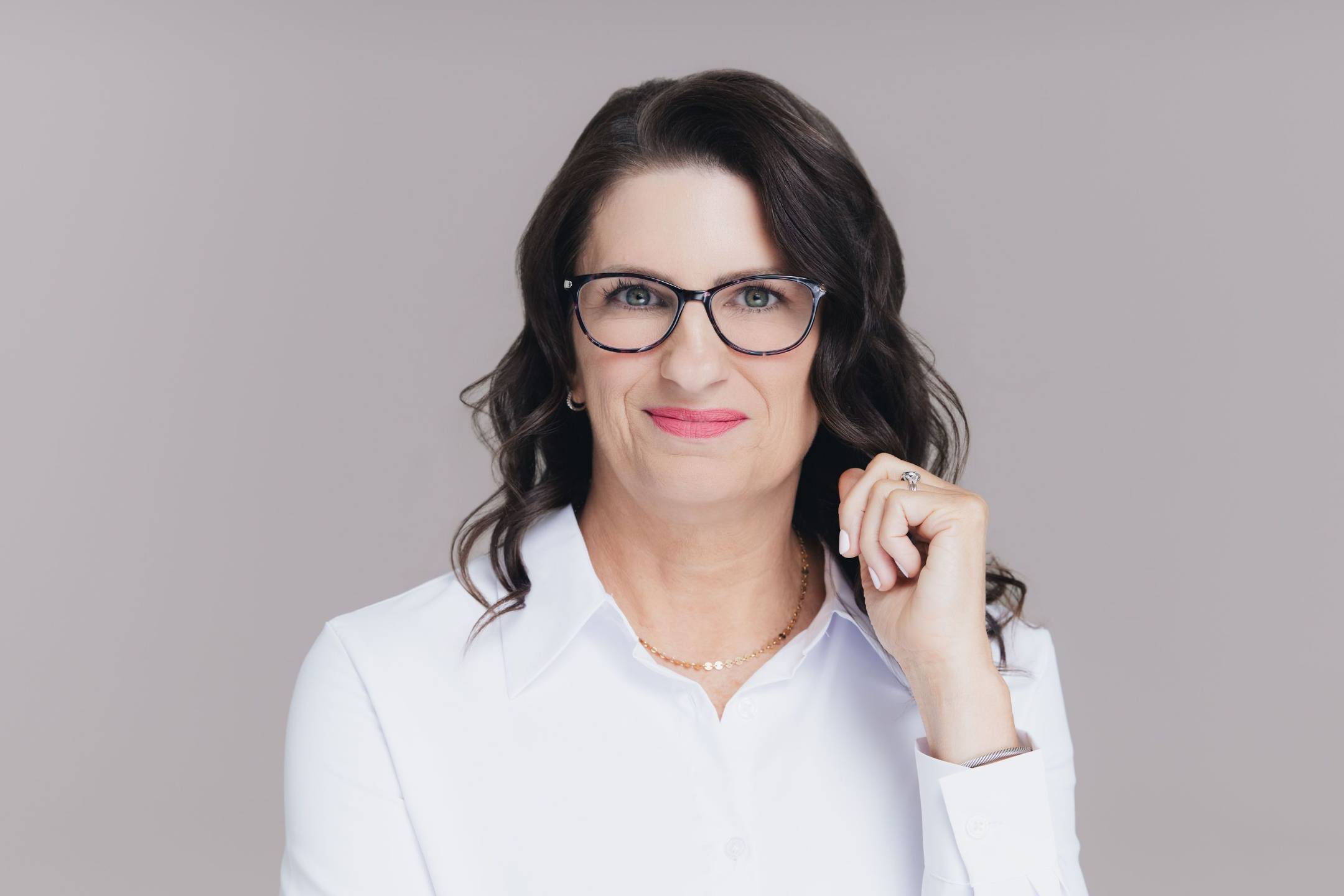 Sara Ritchie, fractional COO and founder of The Operator's Edge