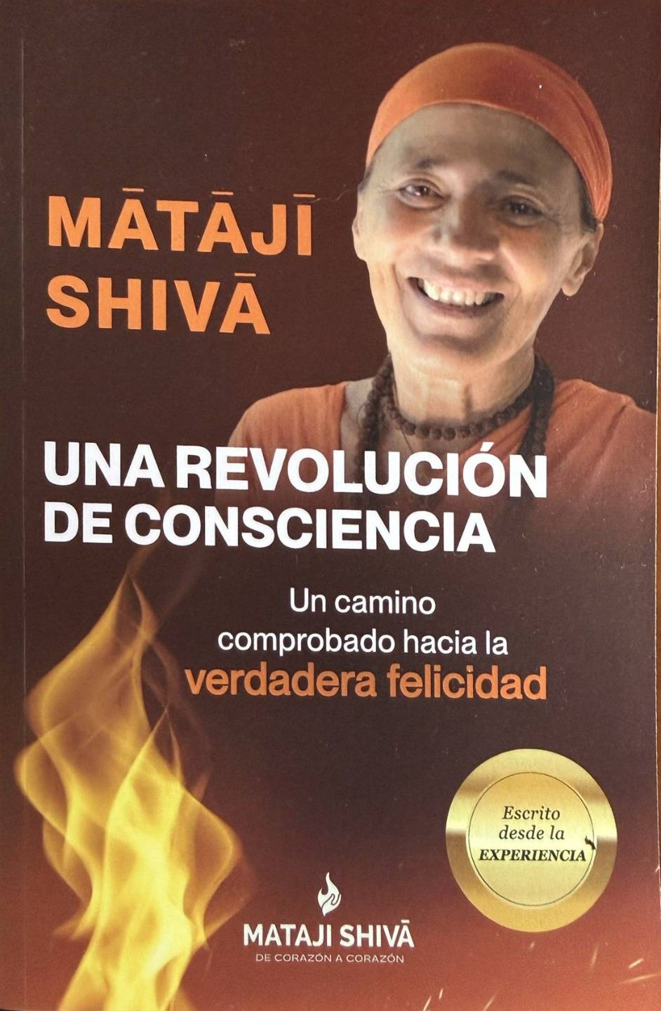 Portada de Una revolución de consciencia, de Mātājī Shivā