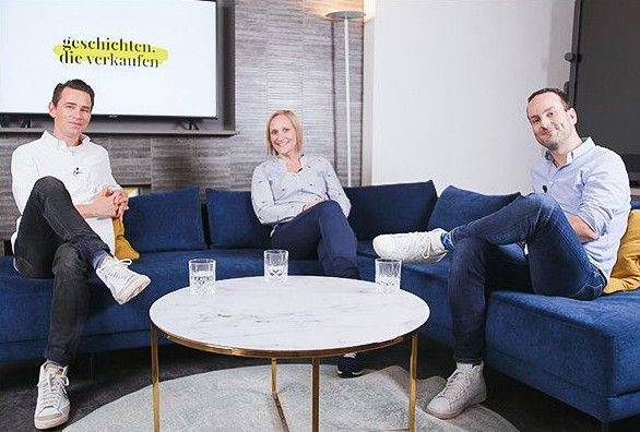 Anne Roemer im Podcast-Studio