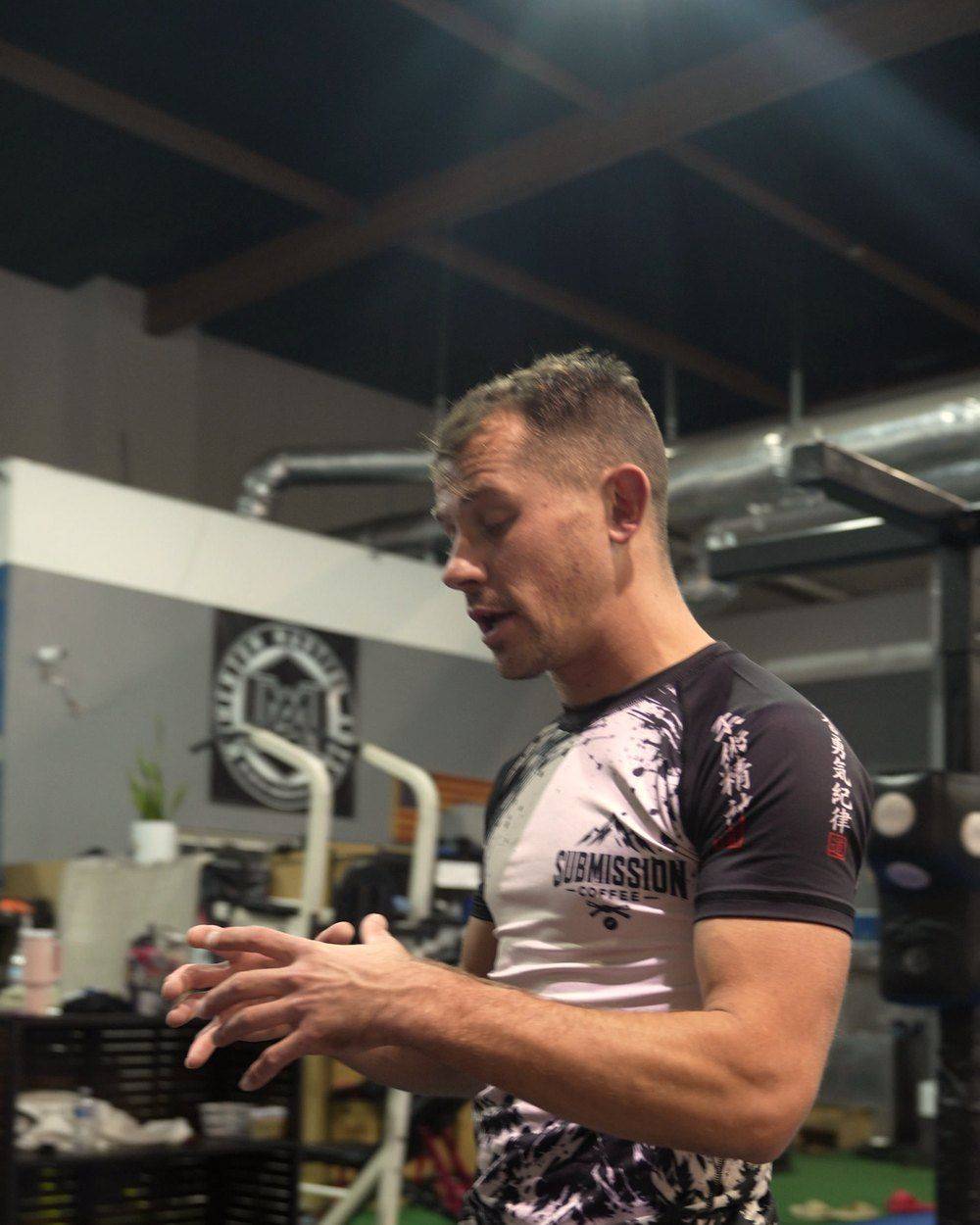 Professor Darien Cobon teaching a class at Momentum Martial Arts in Reno
