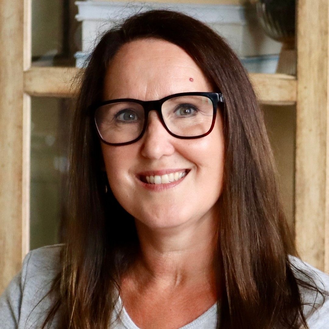 Lisa Schick - Certified Live Blood Analyst Port Credit Mississauga