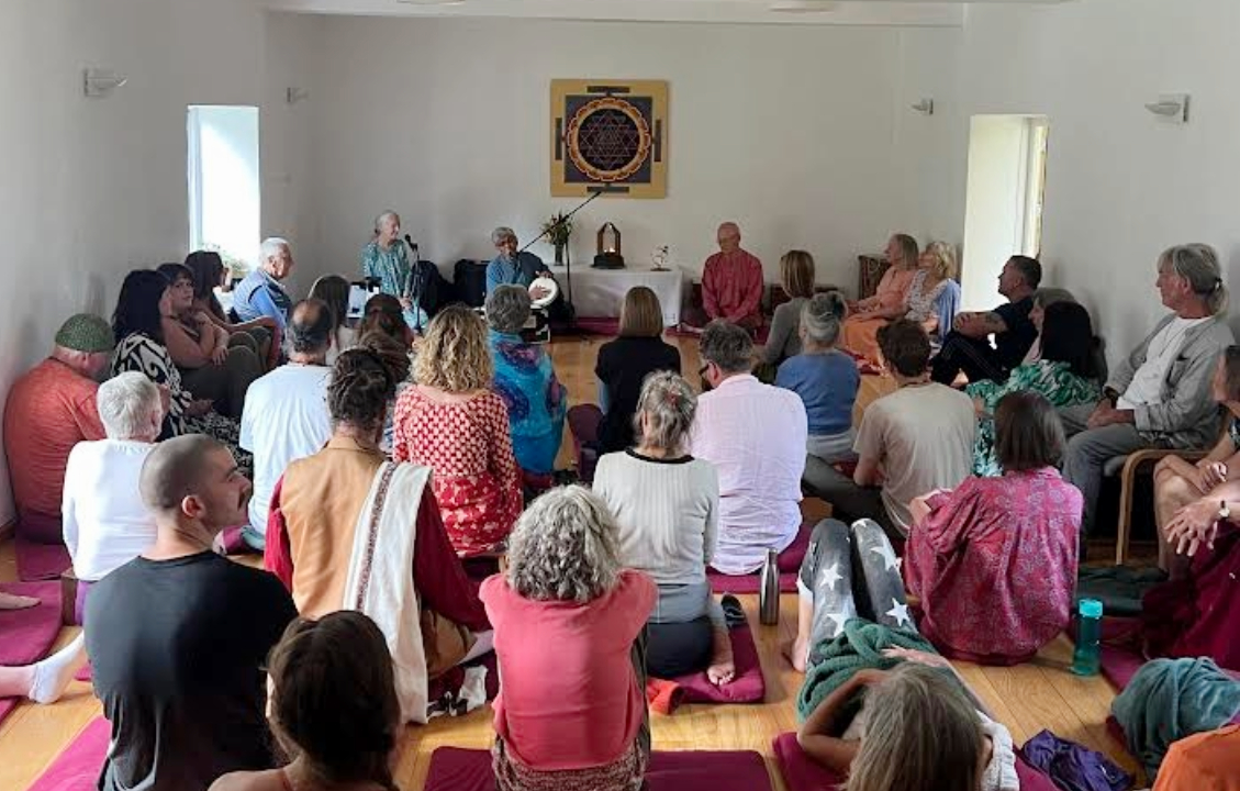 Yoga, Advaita and Tantra | Mandala Yoga Ashram, UK
