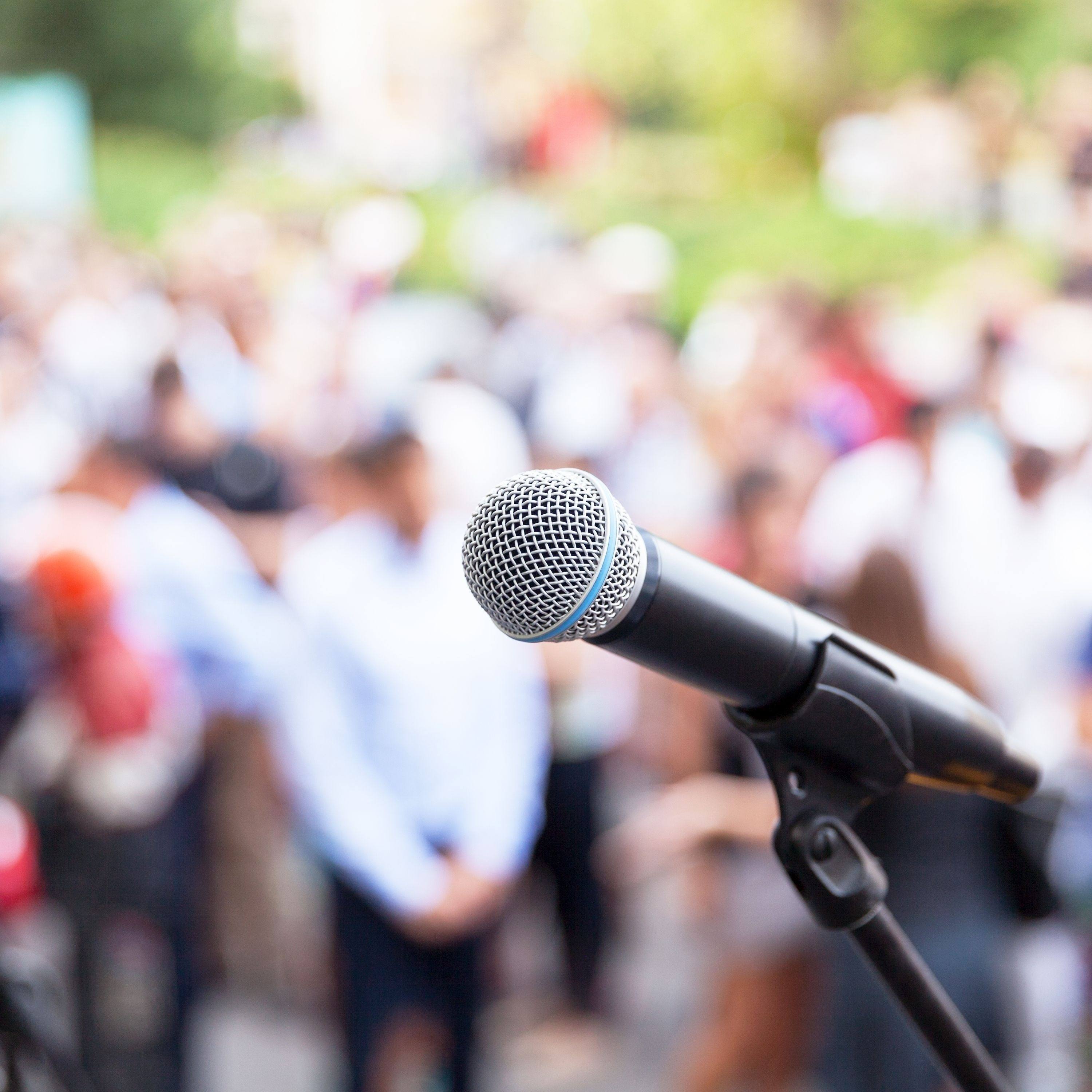 Motivational Monday - Why Public Speaking Is So Important episode artwork