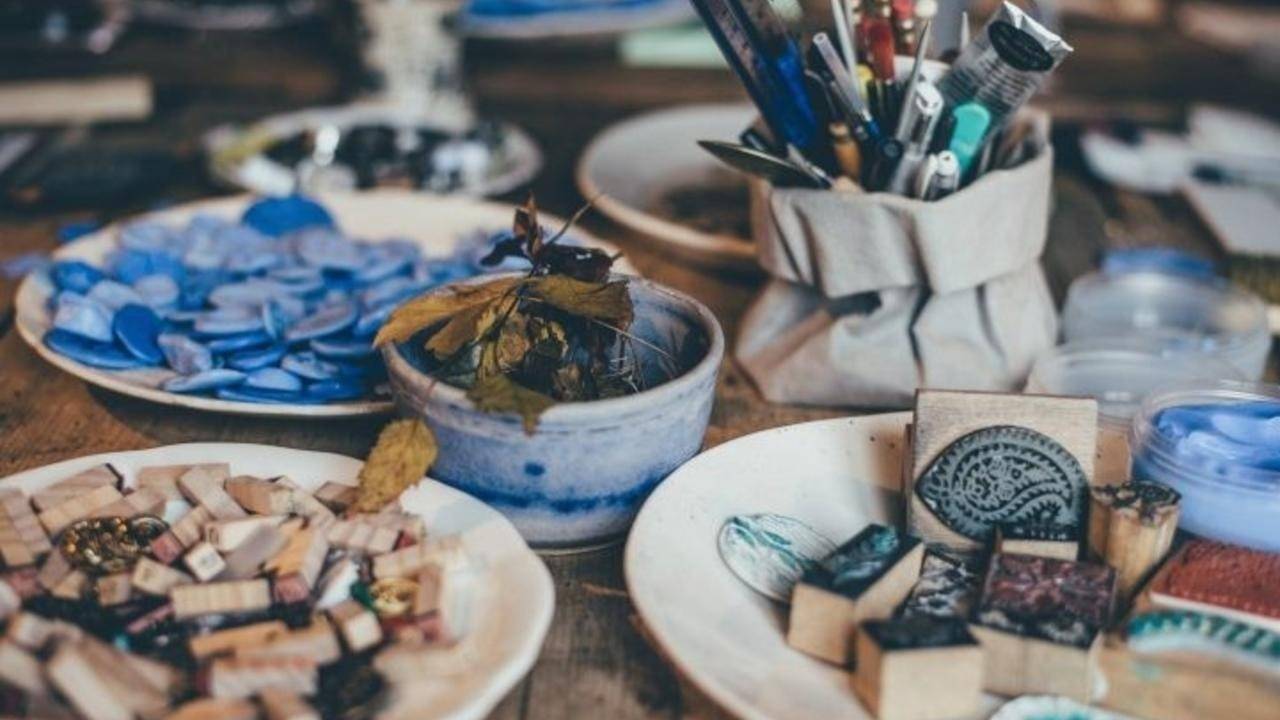 11 Art Supplies You Can Make at Home with Your Kids