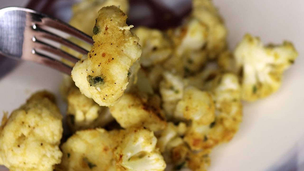 Parmesan Cauliflower Bites