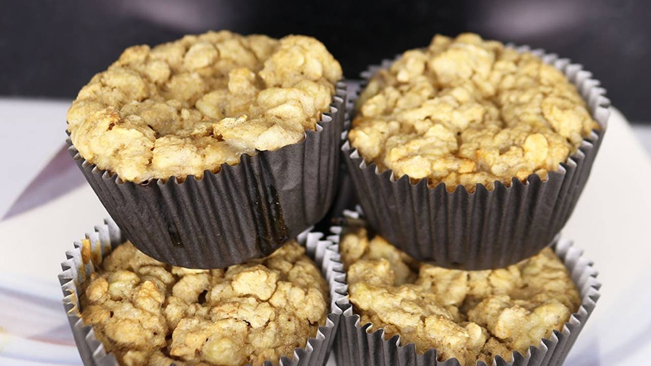 Vegan Banana Oatmeal Muffins