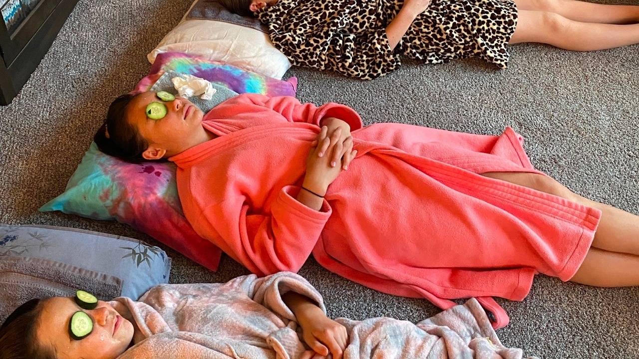 Top 6 Natural Treatments for Hot Flashes Dr Kaycie