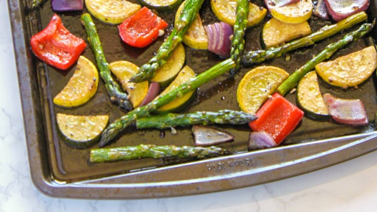 How to Roast Vegetables FREE Veggie Cooking Cheat Sheet