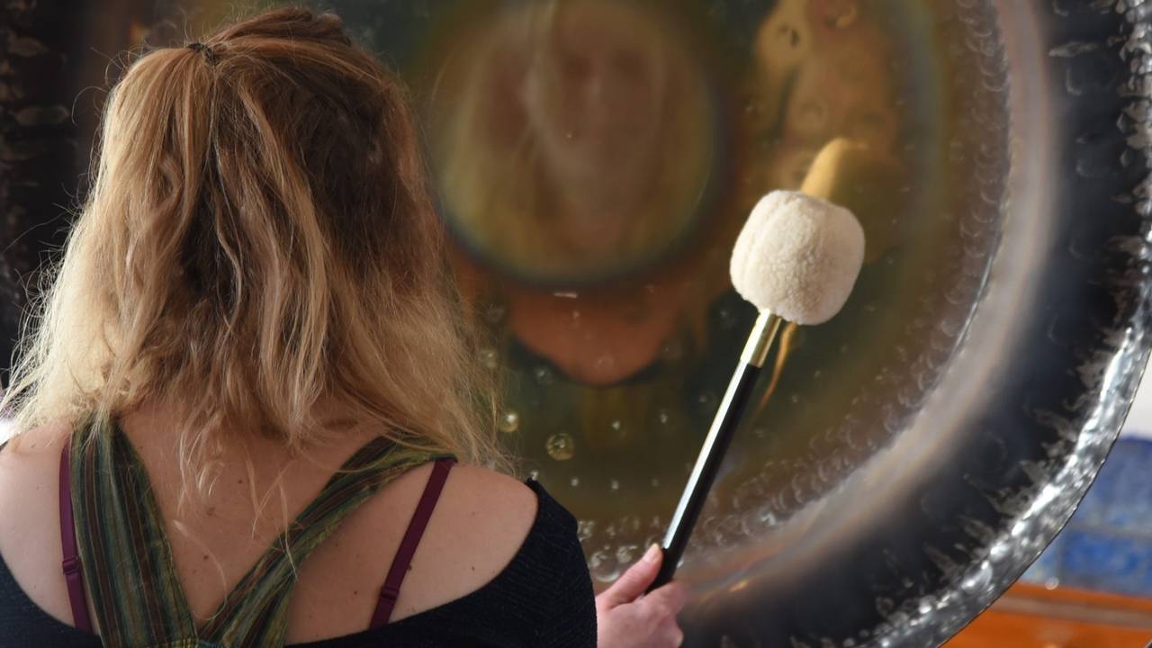Sound Healing With Gongs Courses Sound Healing Academy
