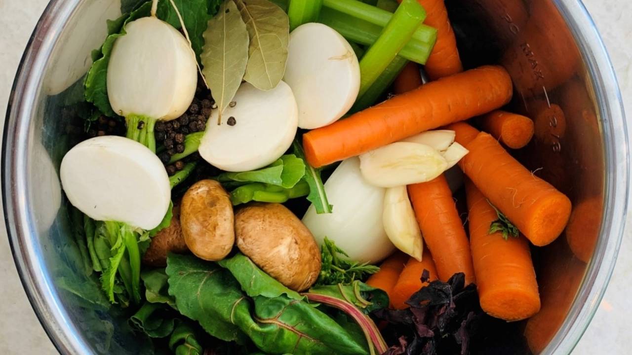 Nourishing Veggie Broth