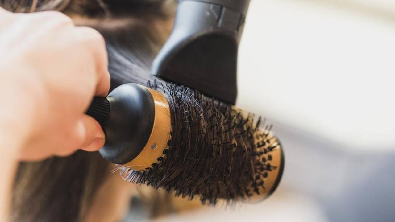 How to Protect Your Hair From Heat Styling Tools