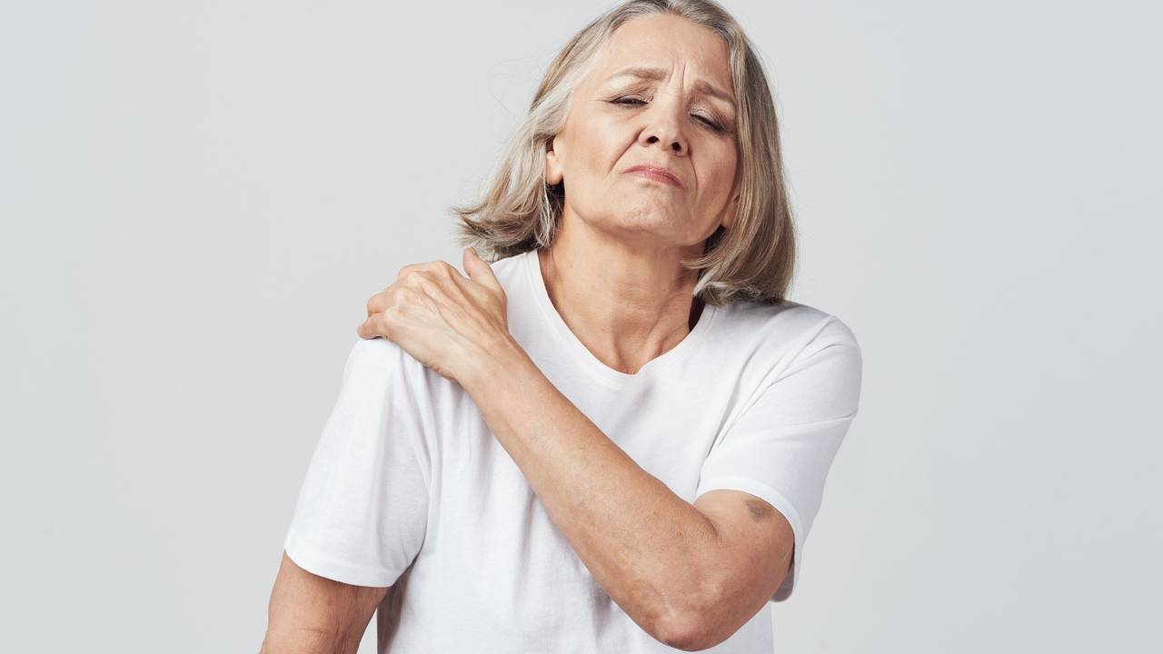The Frozen Shoulder Treatment Program at Align Body Clinic in Bath.