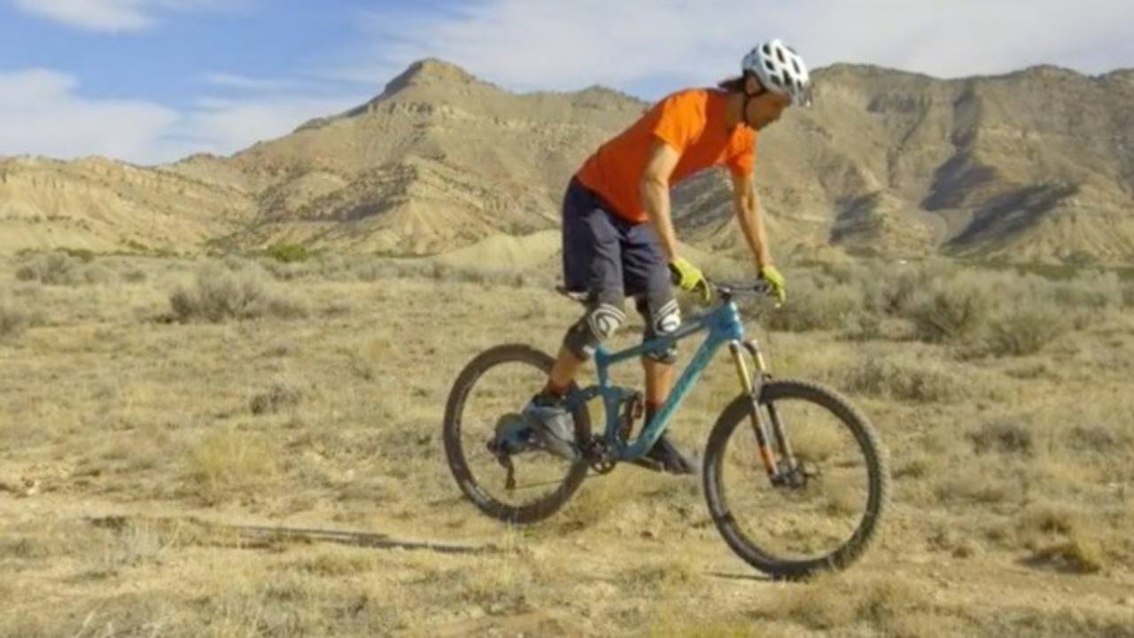 A Perfect MTB Rear Wheel Lift