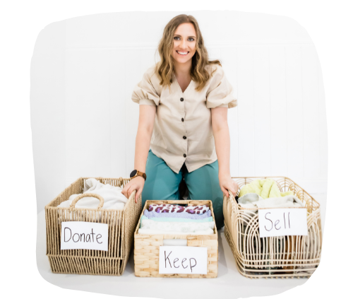 brisbane decluttering service. Steph maguire with sonate, sell and keep baskets. Sorted stuff organised