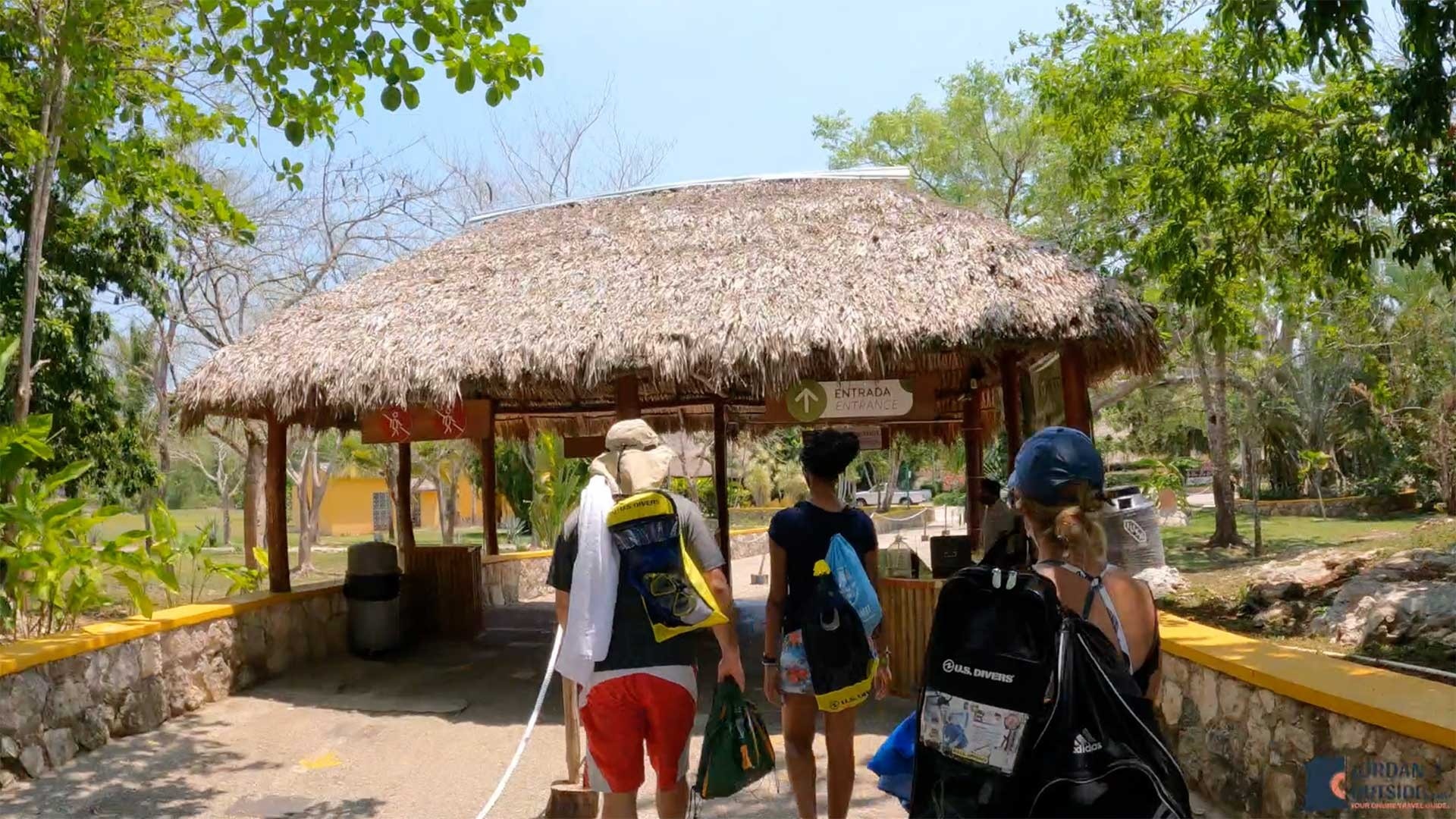 The entrance to Cenote Ik Kil, Mexico