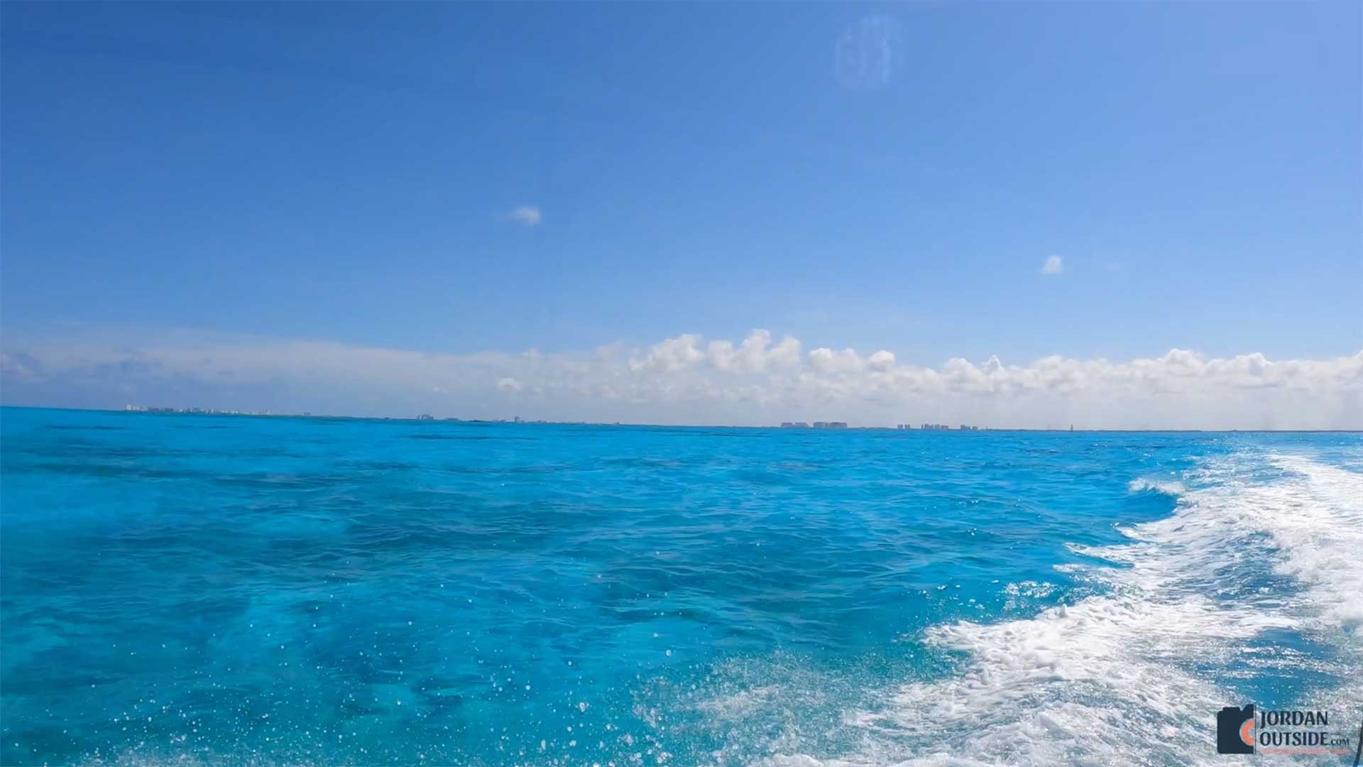 Blue water on the way to Isla Mujeres, Mexico