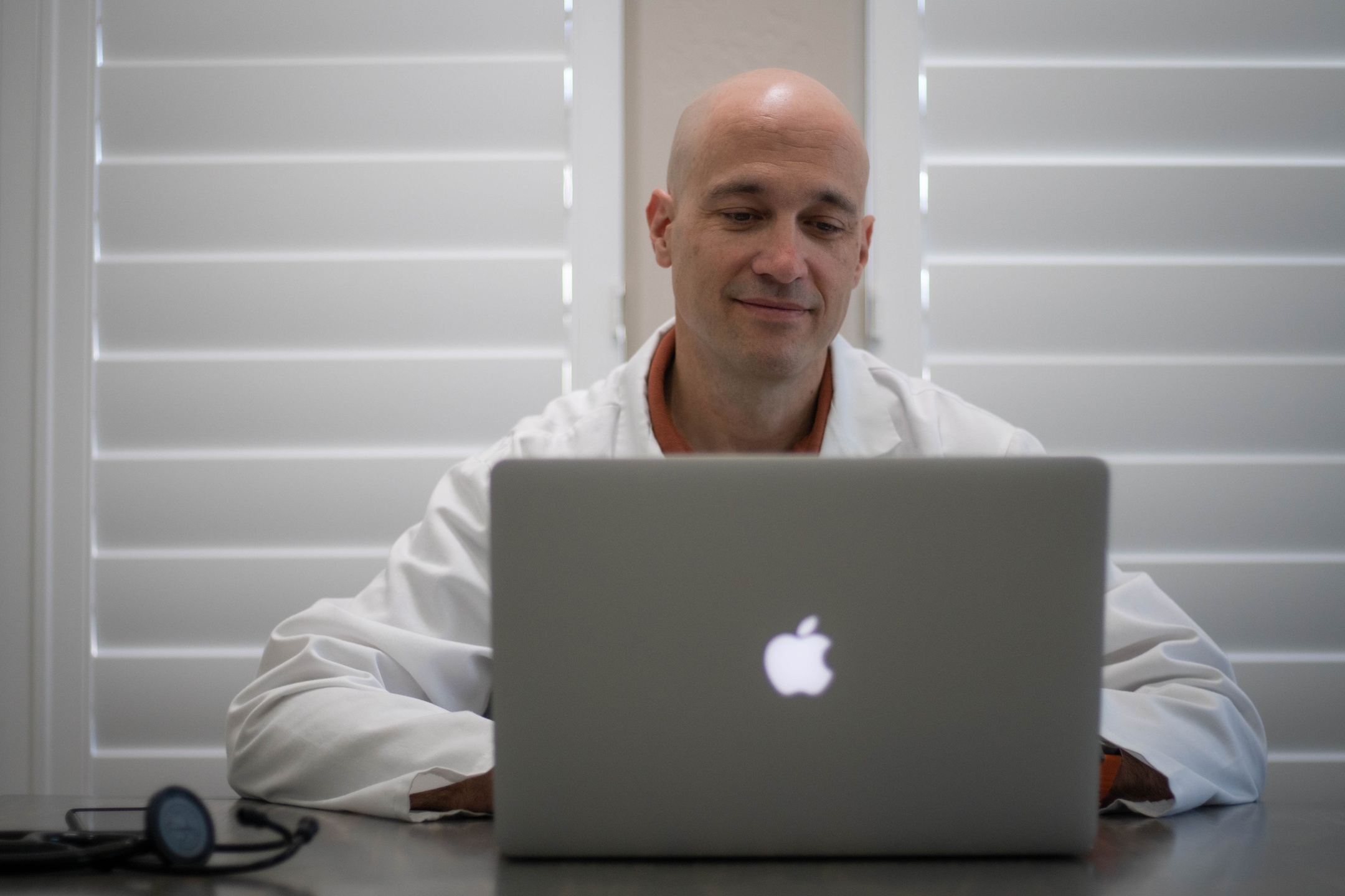 The Life Coach Physician Physician to Physician Coaching for Burnout