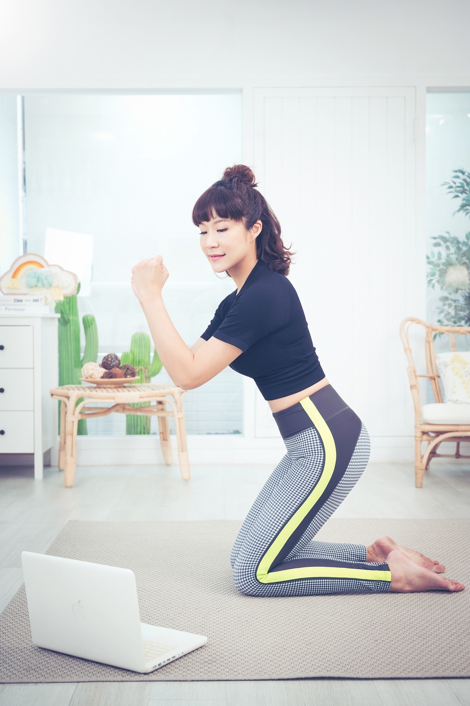 New Life - Move with April