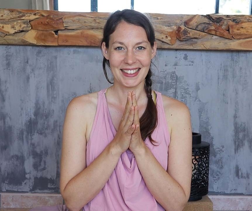 Laura Klocke, a trained yoga teacher and miscarriage sufferer