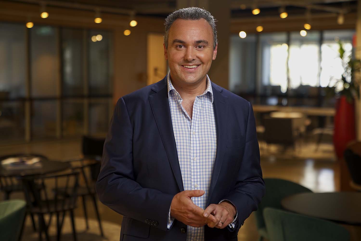 Chris Urquhart, former journalist, broadcaster and communications trainer